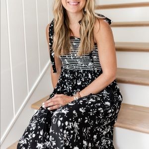 Free People Color My World Floral Jumpsuit _XS